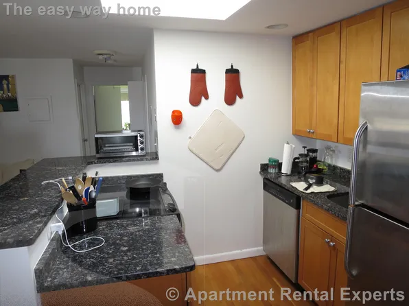 70 Park St, Somerville, MA