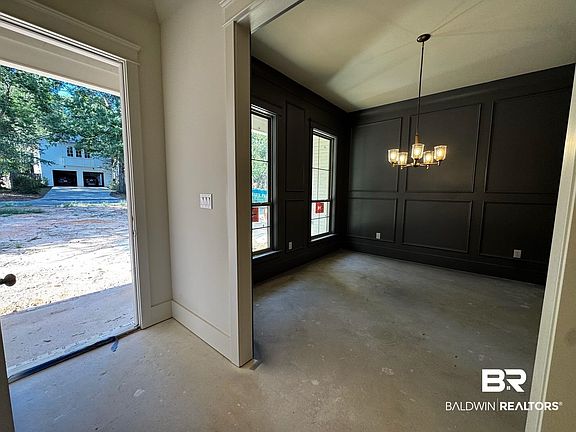 2nd image of 124 Glen Hardie Dr
