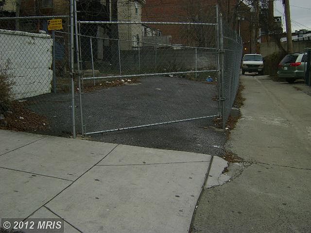 1st image of 2028 McElderry St