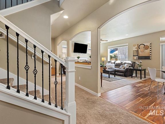 3rd image of 5483 N Landon Creek Pl