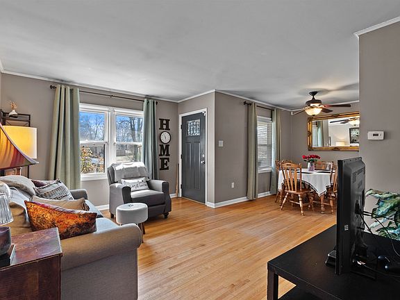 3rd image of 5098 Sea Isle Rd