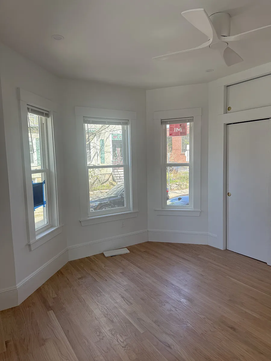 Building Photo - 24 Brookside Ave #1