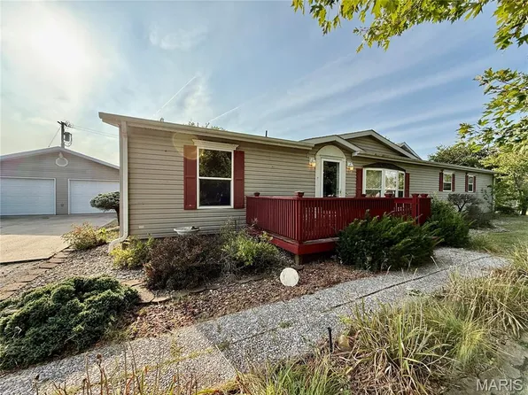 220 N Sheldon Ave, Kahoka, MO 63445