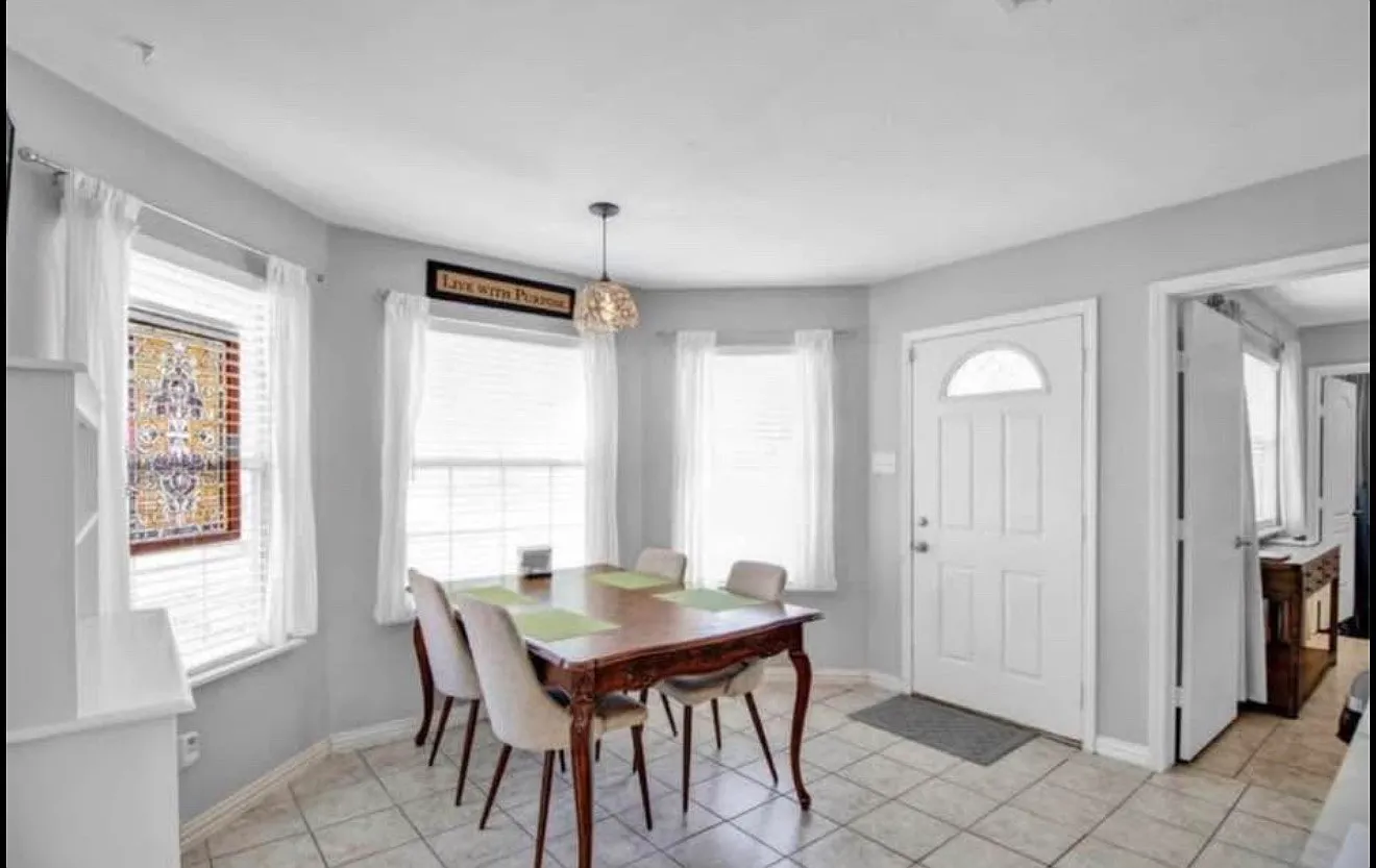 3 bed, 1500 sqft, $1,850 — Photo 4