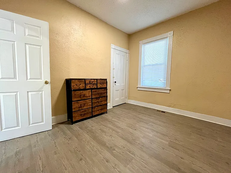 103 1/2 Alverson Ave #1 — Photo 20