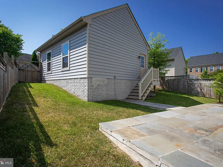 2515 Baileys Pond Rd — Photo 4