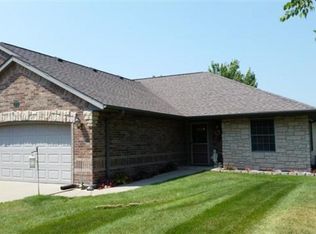 1416 W 20th St, Sterling, IL 61081