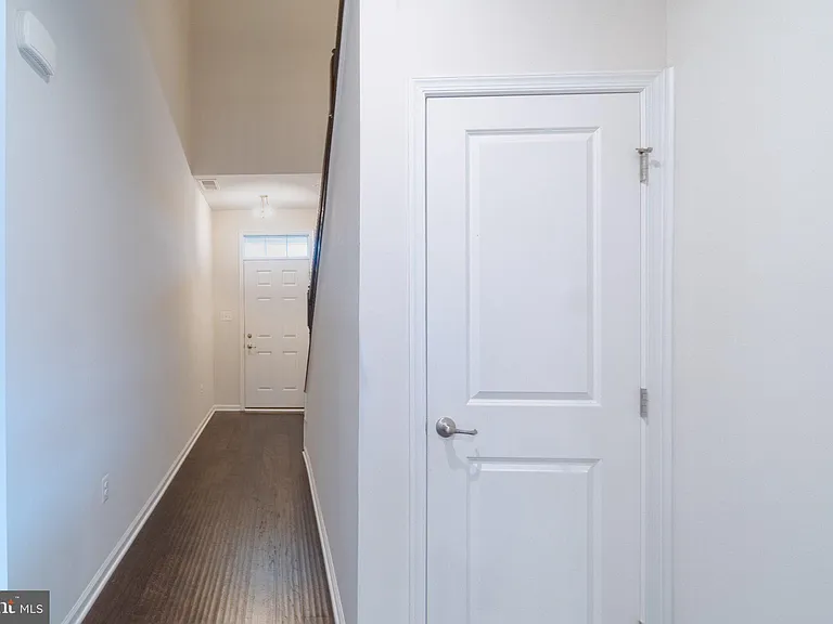 6573 Autumn Olive Dr — Photo 4