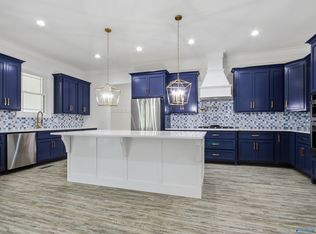 3811 S Chapel Hill Rd SW, Decatur, AL 35603