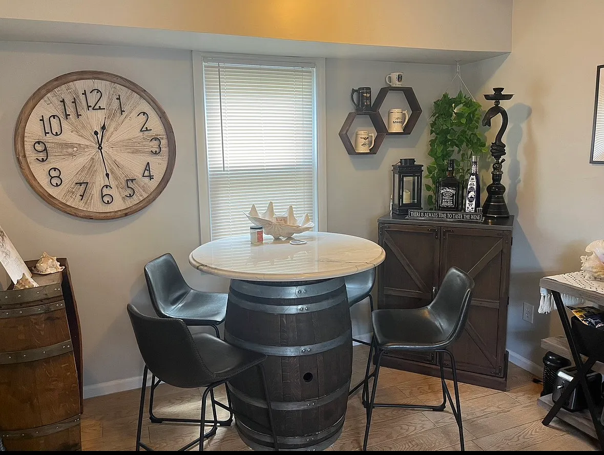 2 bed, 1.5 bath, 1022 sqft, $2,500 — Photo 4
