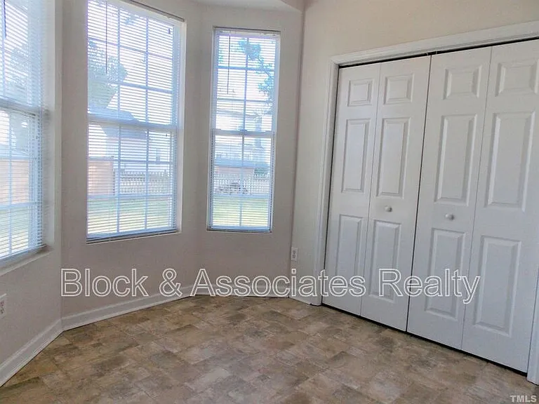 201 Capello Ct — Photo 11