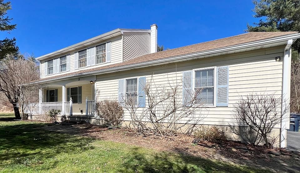 1st image of 31 Meadow Dr