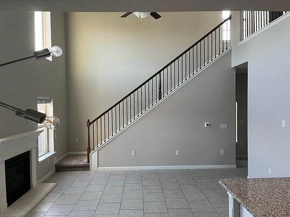 4th image of 1411 Bedlington Ln