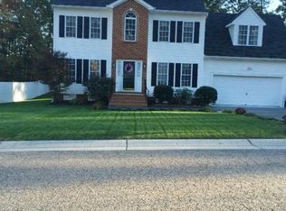3613 Pine Knoll Ct, Chester, VA 23831