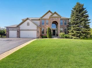 4151 Georgetown Cir, Algonquin, IL 60102