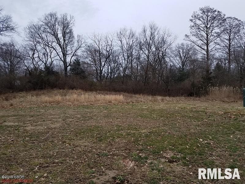 1st image of 403 Deer Trl