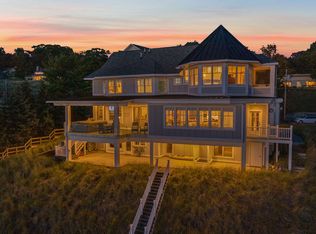 18085 N Shore Rd, Spring Lake, MI 49456