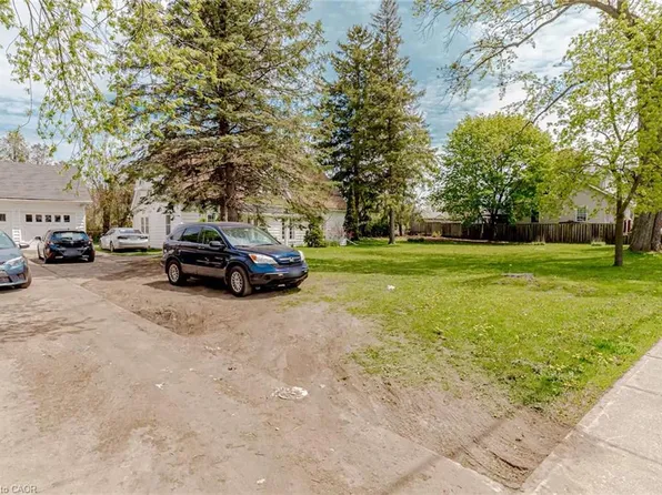 1701 King St E, Cambridge, ON N3H 3R6