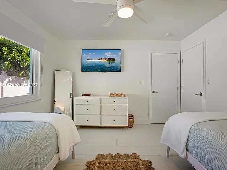 1319 SW 30th St #A — Photo 15