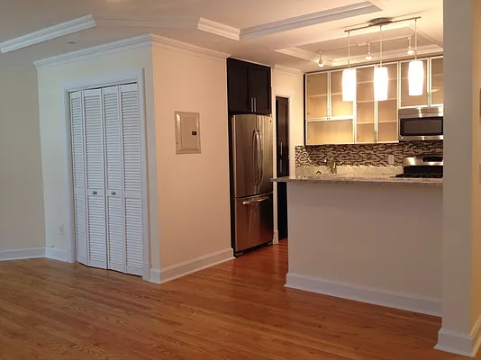 Rented by STARK CHARLES | media 14