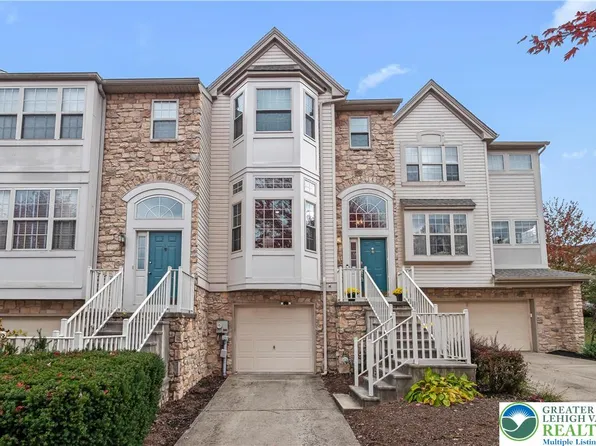 4130 Waterford Dr, Center Valley, PA 18034