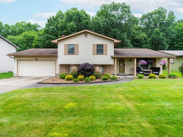 640 Angiline Dr, Youngstown, OH 44512