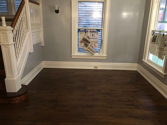 3rd image of 572 Bird Ave
