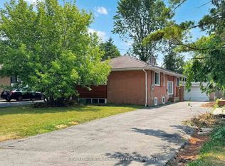 17 Dobbin Rd, Toronto, ON M1T 1C3