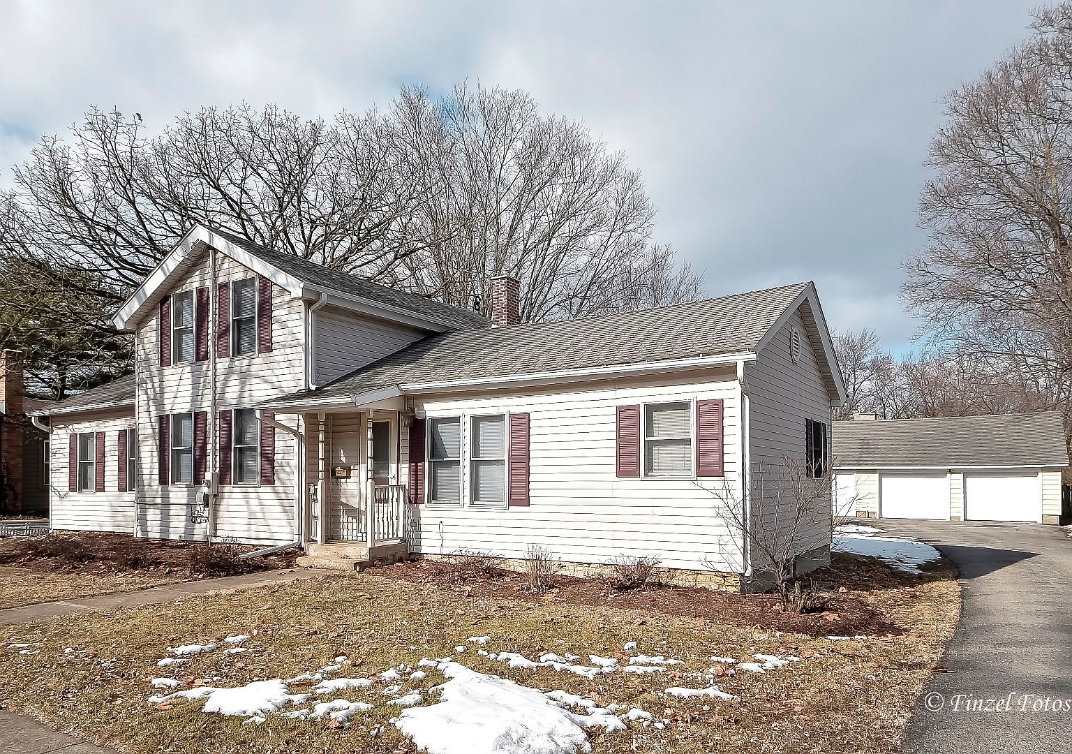 636 E Washington St, Marengo, IL 60152 Zillow