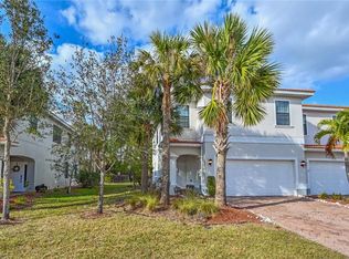 15394 Summit Place Cir #140, Naples, FL 34119