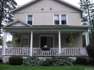 63 Knox Rd, East Aurora, NY 14052