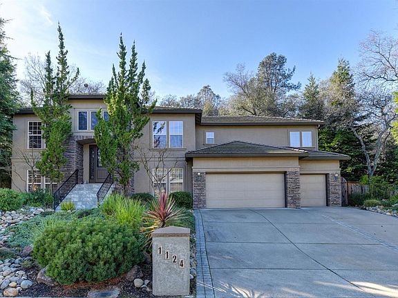 4th image of 1124 Manning Dr