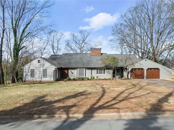 4210 Tangle Ln, Winston Salem, NC 27106