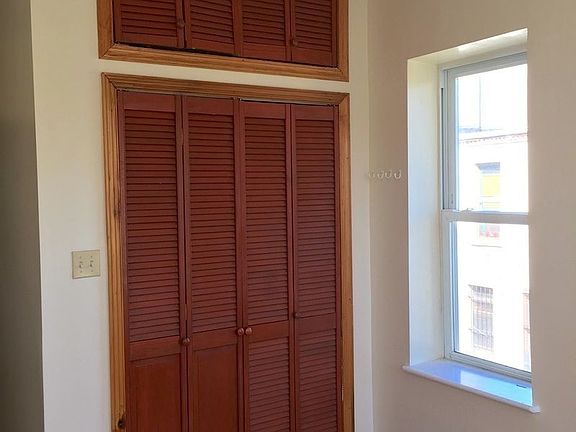 5th image of 66 Bainbridge St APT 3