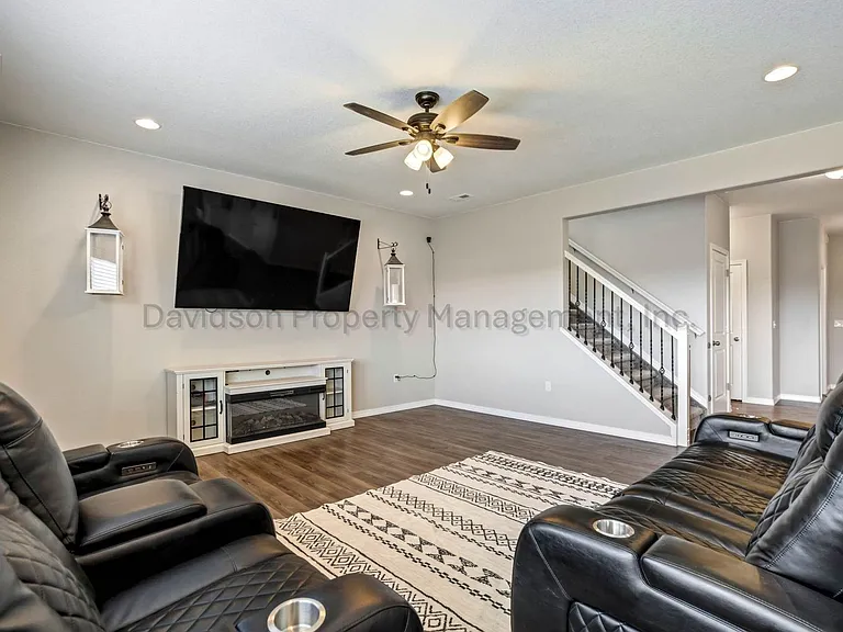 8747 Bynum Dr — Photo 5