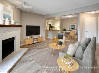 221 Shirley Ridge Dr, Saint Charles, MO 63304