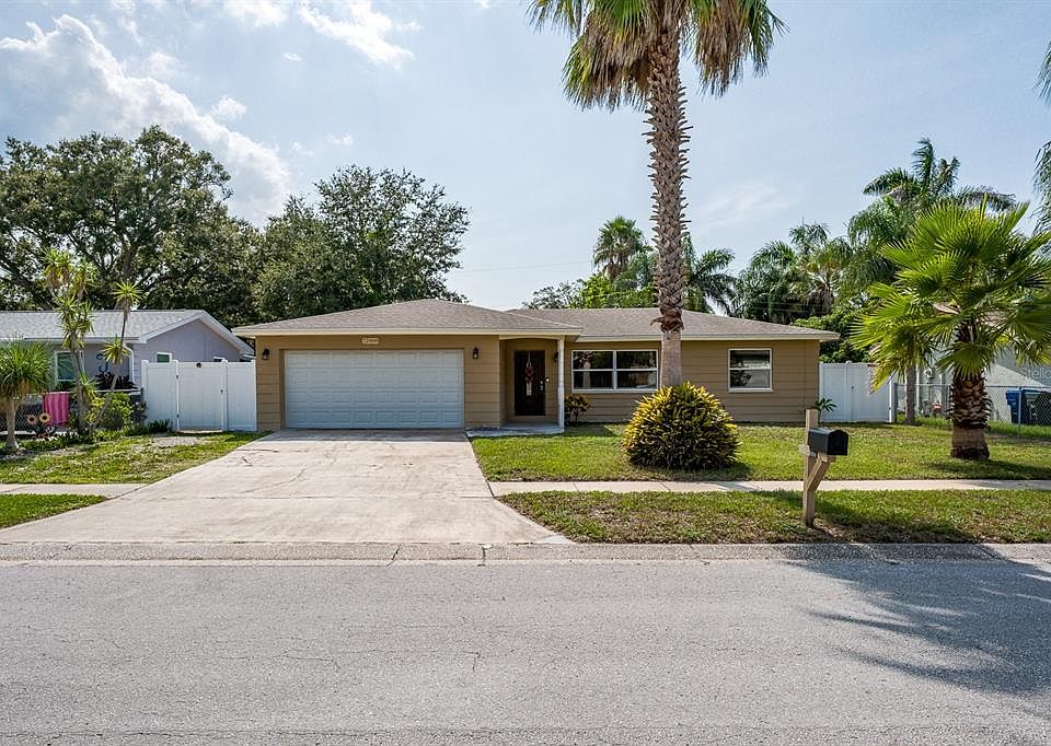 1st image of 12858 Palm Dr