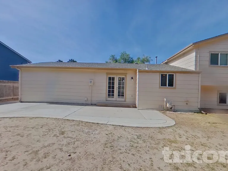 2674 Deliverance Dr — Photo 19