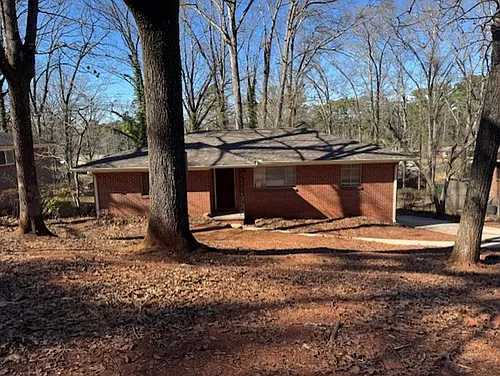 630 Lisa Ln Photo 1