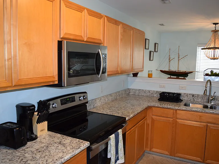 20257 Simonton Ct — Photo 17