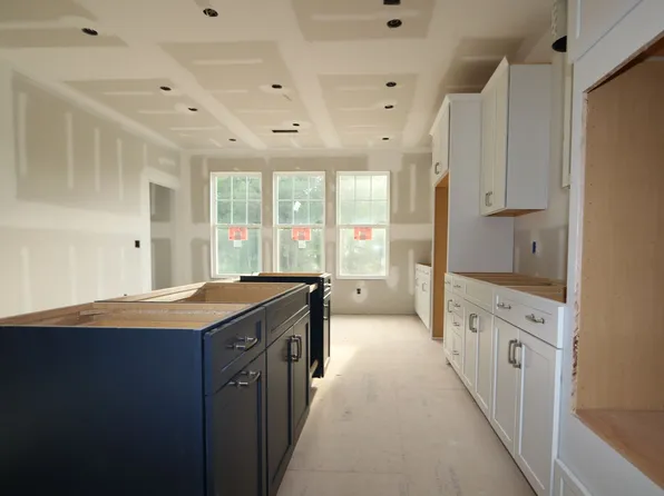 2935 Richardson Rd, Apex, NC 27502