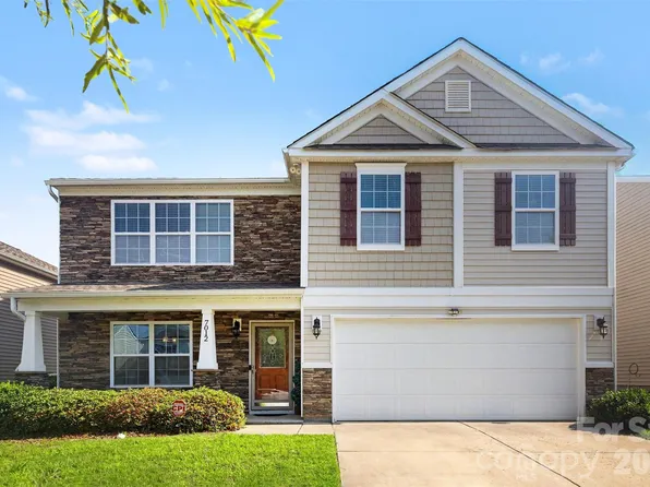 7012 Palatine Ln, Charlotte, NC 28214