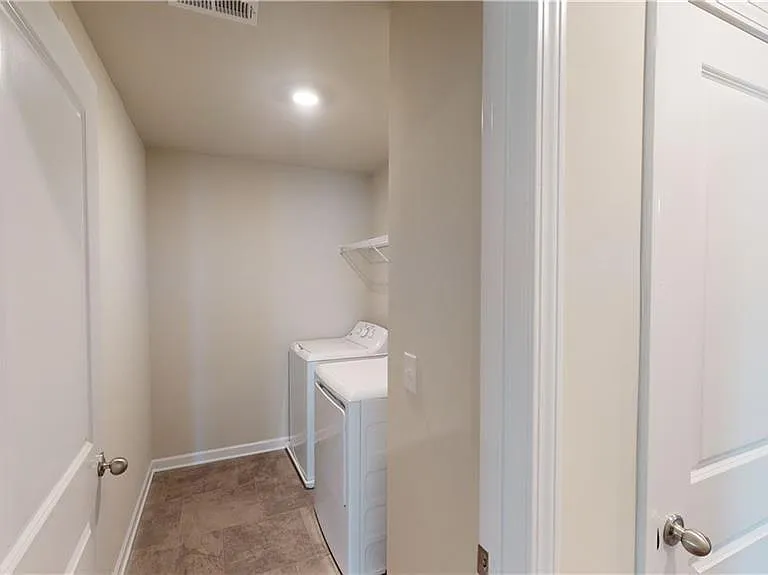 3742 Richmond Bnd — Photo 23