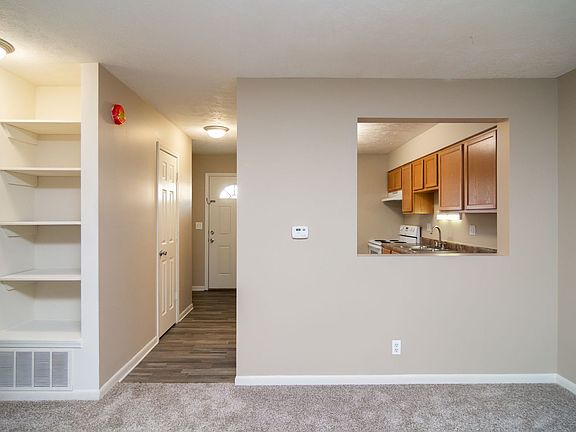2nd image of 556 N 88th Plz #748