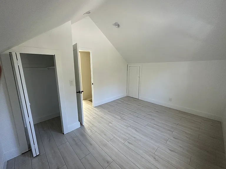 1231 Minnesota Ave — Photo 9