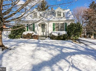 916 S Progress Ave, Harrisburg, PA 17111