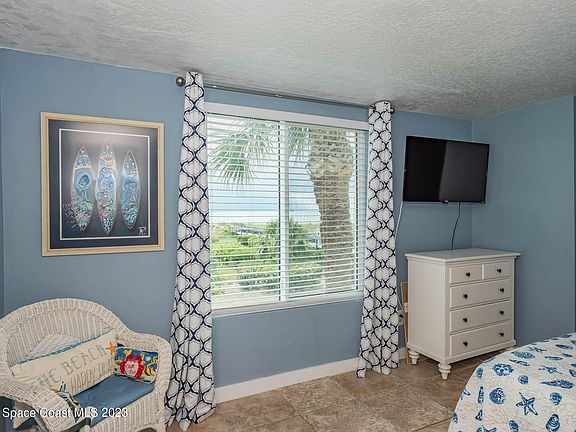 3rd image of 8600 Ridgewood Ave #1201
