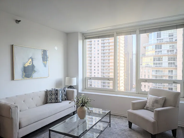 PHOTO IS OF A SIMILAR UNIT WITH SAME FLOOR PLAN. ACTUAL FINISHES MAY VARY