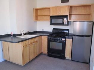 2238 Mount Vernon St, Philadelphia, PA 19130