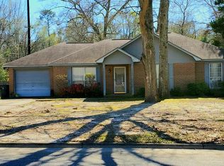 1001 Cynthia Dr, Dothan, AL 36301